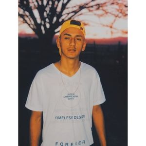 Meet your Posher, Daniela